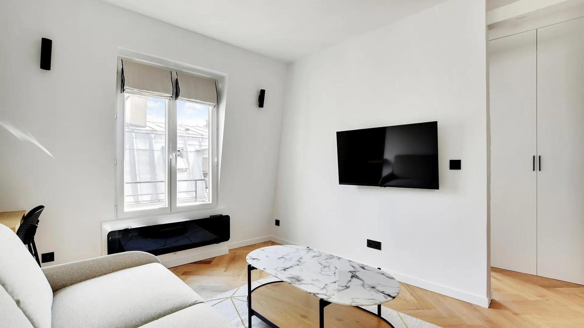 Pick A Flat's In Montmartre - Rue Petrelle